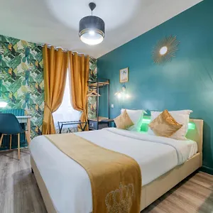 De Belfort 3*, Paris France